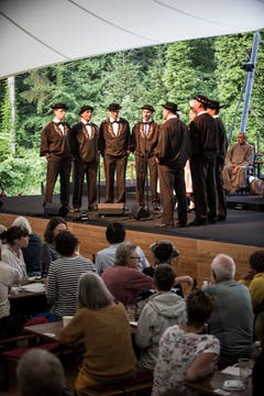 Auftritt der Obwaldner Jodlergruppe «Heiterluft».