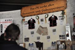 Impressionen vom Innerschweizer Schwingfest in Flüelen: Der Gabentempel. (Bild: Urs Hanhart, Flüelen, 7. Juli 2019)