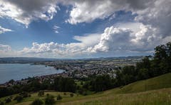 Wolken über dem Zugerland. (Bild: Daniel Hegglin, Zug, 7. Juli 2019)
