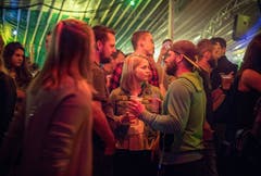 Müllheim TG - Impressionen von der Crazy Night in Müllheim. Der TV Müllheim organisiert diese Party seit 25 Jahren. Dieses Jahr mit einem riesen Wasserfall.
