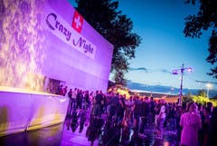 Müllheim TG - Impressionen von der Crazy Night in Müllheim. Der TV Müllheim organisiert diese Party seit 25 Jahren. Dieses Jahr mit einem riesen Wasserfall.