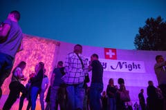 Müllheim TG - Impressionen von der Crazy Night in Müllheim. Der TV Müllheim organisiert diese Party seit 25 Jahren. Dieses Jahr mit einem riesen Wasserfall.