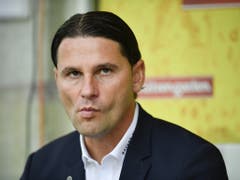 Trainer Gerry Seoane bringt auch nach vielen Abgängen und trotz langer Verletztenliste eine gute Mannschaft auf den Platz (Bild: KEYSTONE/GIAN EHRENZELLER)