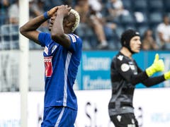 Luzerns Blessing Eleke ärgert sich über eine vergebene Chance (Bild: KEYSTONE/ALEXANDRA WEY)