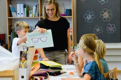 Erster Schultag der 1. und 2. Klasse in der Primarschule Felben-Wellhausen. (Bild: Donato Caspari)
