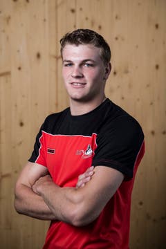 Christian BucherGeburtsdatum: 26. 2. 1998Wohnort: FinsterseeBeruf: ZimmermannGrösse/Gewicht: 185 cm/88 kgAnzahl Kränze: 5/3