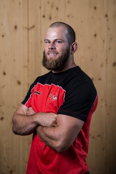 Raphael ArnoldGeburtsdatum: 14. 5. 1992Wohnort: AttinghausenBeruf: Metzger/MaurerGrösse/Gewicht: 180 cm/90 kgAnzahl Kränze: 9/1