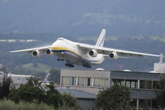 Die Antonov verlässt Emmen. (Bild: Xaver Husmann, Emmen, 13. August 2019)
