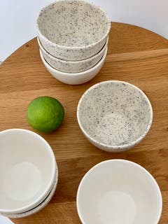 Giesskeramik von Meret Baker Ceramics, eine Schale für 15 Franken, bei etsy.com Bilder: zvg