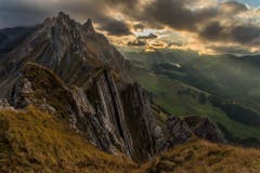 Sonnenuntergang bei den Altenalptürmen. (Bild: Heini Wehrle)