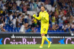 Der Torhüter Diego Lopez von Espanyol jubelt nach dem Tor zum 1:0. Bild: Freshfocus / Martin Meienberger (Barcelona, 15. August 2019)