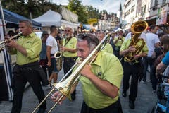 Die Elefanten-Sounders sind eine der Bands, die an der Eröffnung des diesjährigen Stadtfest am Freitagabend für Stimmung sorgen. (Bild: Michel Canonica - 16. August 2019)