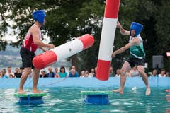 Am Super-Zehnkampf messen sich Teams aus allen Gemeinden rund um den Sempachersee. (Bild: Eveline Beerkircher, Sempach, 17. August 2019)