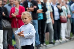Impressionen des Festumzuges vom Landsgemeindeplatz in die Arena. (Bild: Maria Schmid)