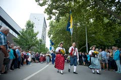 Impressionen des Festumzuges vom Landsgemeindeplatz in die Arena. (Bild: Maria Schmid)