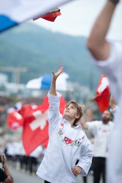 Impressionen des Festumzuges vom Landsgemeindeplatz in die Arena. (Bild: Maria Schmid)
