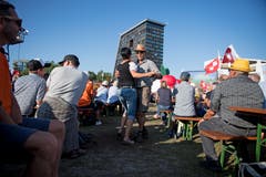 Festlaune beim Stierenmarkt. (Bild: Corinne Glanzmann, Zug, 24. August 2019)
