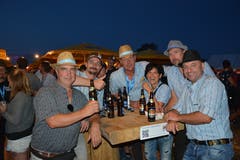 Eine heitere Delegation aus Bazenheid und Kirchberg. (Bild: Beat Lanzendorfer)
