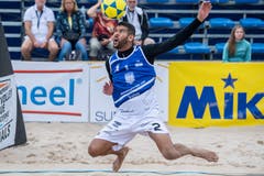 Mit dem Kopf wird der Ball gespielt (Bild: Nadia Schärli, Kriens, 23. August 2019)