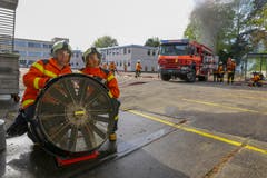 Feuerwehrdienst zu leisten, heisst ... (Bild: Raphael Rohner)