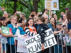 Amerikanische Schüler feiern Greta Thunberg. (Corey Sipkin/ EPA) (Bild: KEYSTONE/EPA/COREY SIPKIN)
