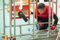 Der 21-Jährige ist konzentriert am Werk. (Bild: Swiss Skills)