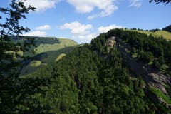 Raus aus der Schlucht, es geht wieder in die Höhe.