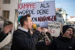 Politisches Engagement heute: Schüler der Kantonsschule am Burggraben an einem Klimastreik. (Bild: Benjamin Manser - 18. Januar 2019)