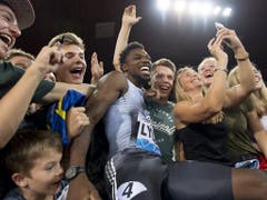 Noah Lyles, Sieger über 100 m und Publikumsliebling im Letzigrund (Bild: KEYSTONE/JEAN-CHRISTOPHE BOTT)