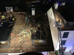 Die meisten der 27 Bewohner konnten danach in ihre Wohnung zurückkehren. (Bild: SIS/Ville de Genève)