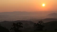 Der Sonnenaufgang aus Sicht vom Bodenberg. (Bild: Irene Wanner, Zell, 31. August 2019)