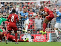 Joel Matip gleicht für Liverpool per Kopf aus (Bild: KEYSTONE/AP/KIRSTY WIGGLESWORTH)