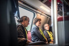 Der Thurgauer Festchor bei der Probe im Zug. (Bild: Andrea Stalder)