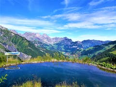 Aussicht auf Engelberg von der Fürenalp beim Panoramaseeli. (Bild: Urs Gutfleisch, Fürenalp, 9. August 2019)