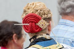 Filigraner Kopfschmuck.