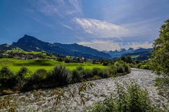 Blick auf die Churfirsten und den Stockberg von Nesslau aus. (Bild: Renato Maciariello)