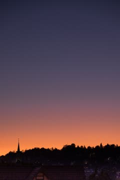 St. Galler Himmel vom warmen Orange bis zum kalten Blau. (Bild: Franz Häusler)