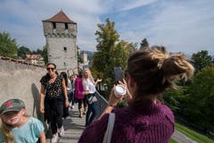 Die neun Türme scheinen ein beliebtes Fotosujet zu sein. (Bild: Eveline Beerkircher, Luzern, 14. September 2019)