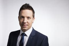 Christian Imark, 37, SVP/SO, 30'000 Franken: Der SVP-Nationalrat fordert die Ständeräte Pirmin Bischof und Roberto Zanetti heraus. Rund 30'000 Franken hat er zur Verfügung. Er sagt, der Wahlkampf für den Ständerat sei «deutlich aufwendiger» als für den Nationalrat. (Bild: ZVG)