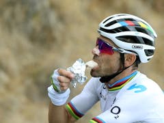 Alejandro Valverde klassierte sich hinter Roglic im 2. Rang der Gesamtwertung (Bild: KEYSTONE/EPA EFE/JAVIER LIZON)