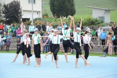 Die Gymnastikriege des STV Bütschwil (Trainerin Carina Höller). (Bild: Beat Lanzendorfer)
