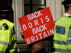 Neben Brexit-Gegnern haben am Dienstag vor dem obersten Gericht in London auch Brexit-Befürworter (Bild) demonstriert. (Bild: KEYSTONE/AP/MATT DUNHAM)