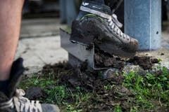 Die Schweizer Geheimwaffe: Umgebaute, alte Schlittschuhe. (Bild: Manuela Jans-Koch (Stans, 29. August 2019))
