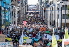Die Klimastreiks rund um den Globus (Bild: (cma/sda/dpa/reu/afp))
