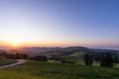Abendstimmung auf der Hohen Buche mit Blick über den Bodensee. (Bild: Claudio Baldassare)