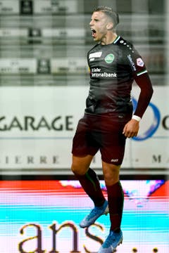 Ermedin Demirovic: Note 5. Spielt für den rekonvaleszenten Itten. Grosschance in der 32. Minute, scheitert aber an Fickentscher. Kurz vor der Pause erzielt der Neuzugang trocken das 1:0.