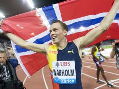 Immer volle Attacke: Karsten Warholm. (Bild: KEYSTONE/JEAN-CHRISTOPHE BOTT)