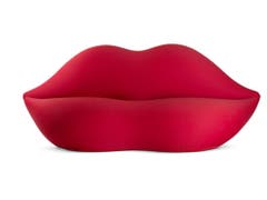 Das «Bocca»-Sofa vom Studio65 nahm Salvador Dalìs Lippensofa von Mae West auf. (Bild: Vitra Design Museum/Jürgen Hans)