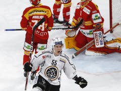 Bodigte Biel in der Verlängerung: Atte Ohtamaa schoss Lugano zum ersten Auswärtssieg der Saison (Bild: KEYSTONE/PETER KLAUNZER)