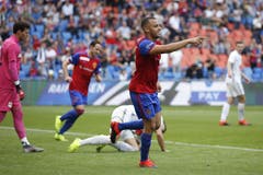 Basels Arthur Cabral jubelt nach seinem Tor zum 2-0. (Bild: KEYSTONE/Peter Klaunzer, Basel, 29.09.2019)
